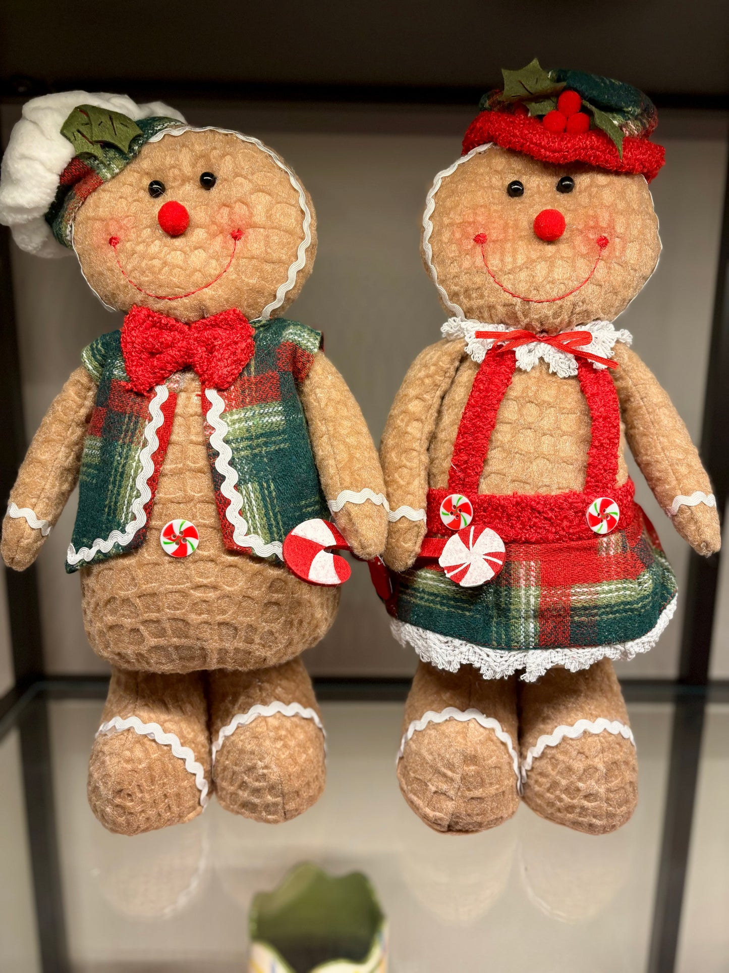 Standing Gingerbread Man/Woman Decoration